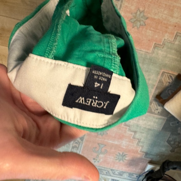 Women’s J Crew Factory Chino Shorts size 14, 3.5” length color green - Picture 2 of 2